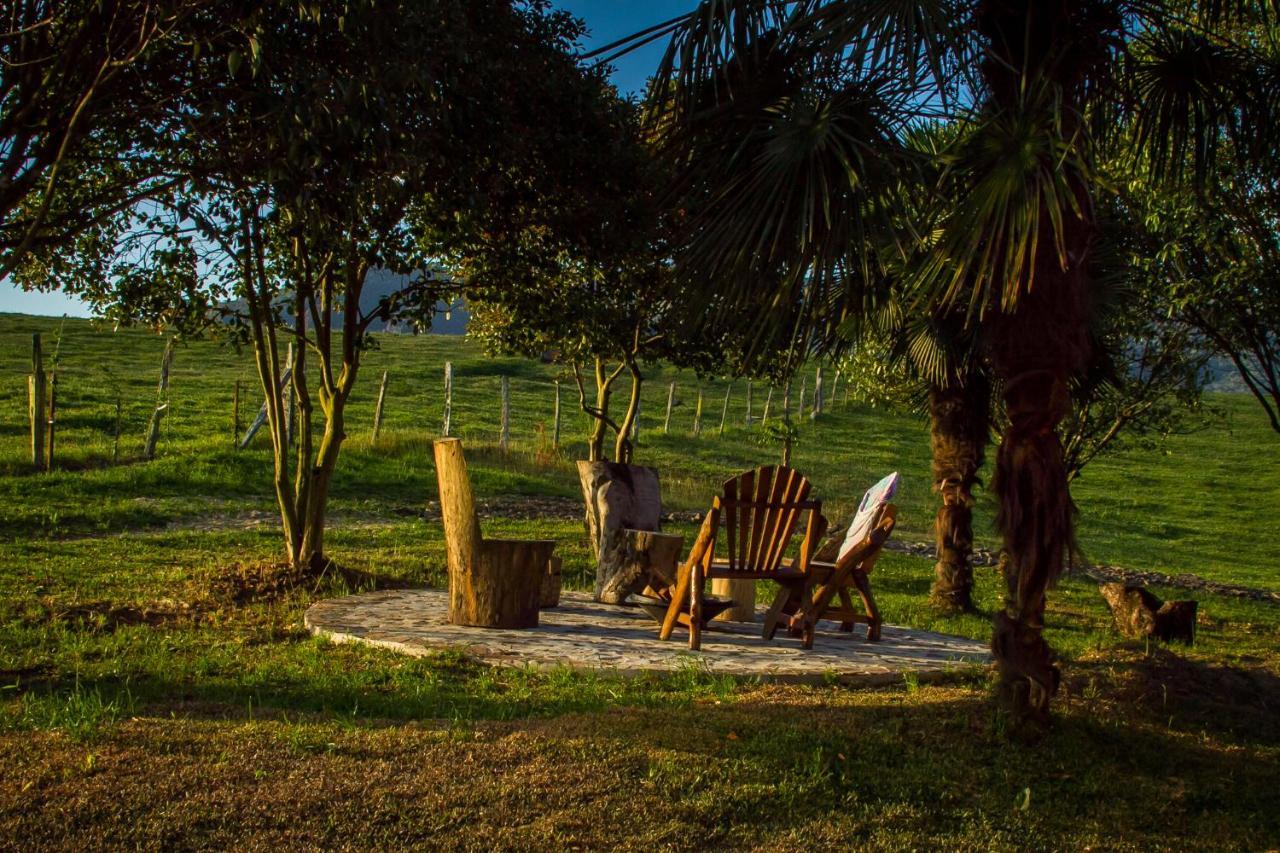 Cabana Gala Unica Exclusiva No Vale Das Macieiras Урубиси Екстериор снимка