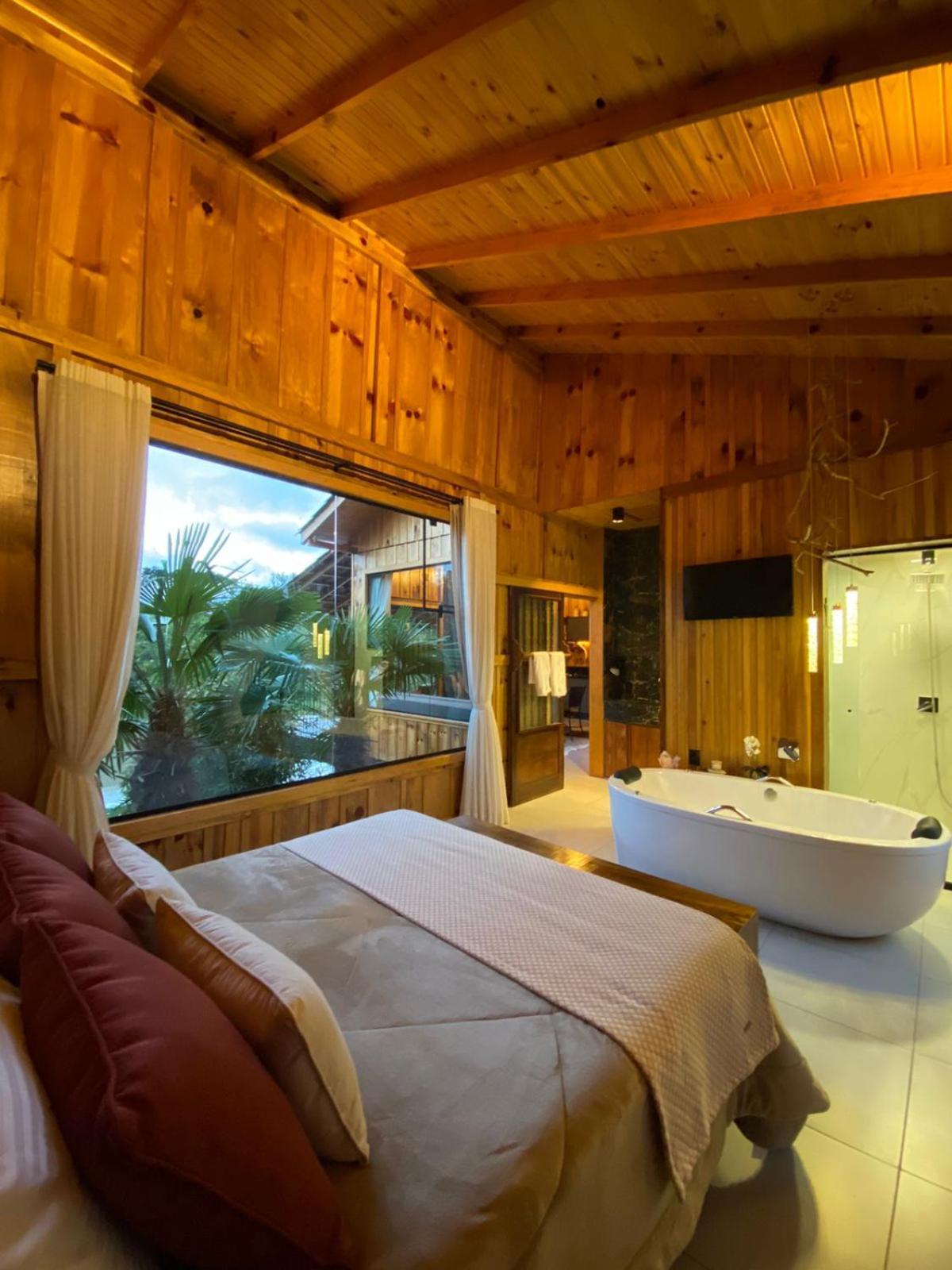 Cabana Gala Unica Exclusiva No Vale Das Macieiras Урубиси Екстериор снимка